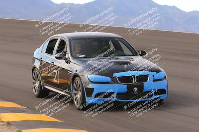 media/Jan-08-2023-SCCA SD (Sun) [[8f6a5b9391]]/Novice Group/Session 1 (Bowl)/